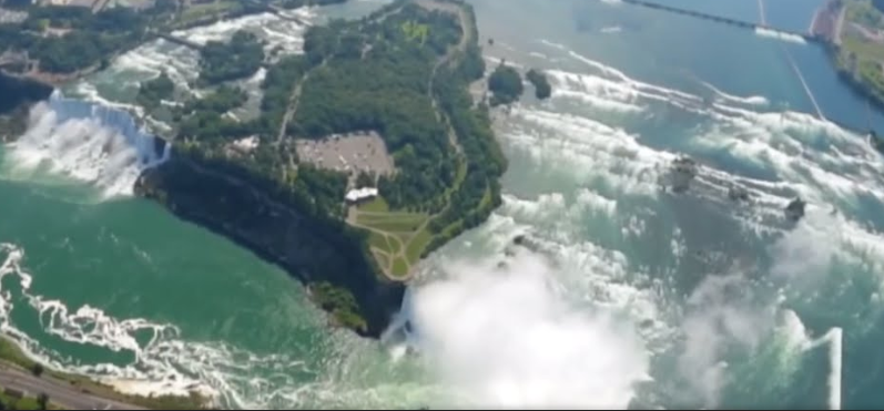 Pic Woman Seeking Guy In Niagara Falls