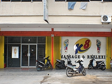 Easyparking Parlors In Batam Indonesia Massage