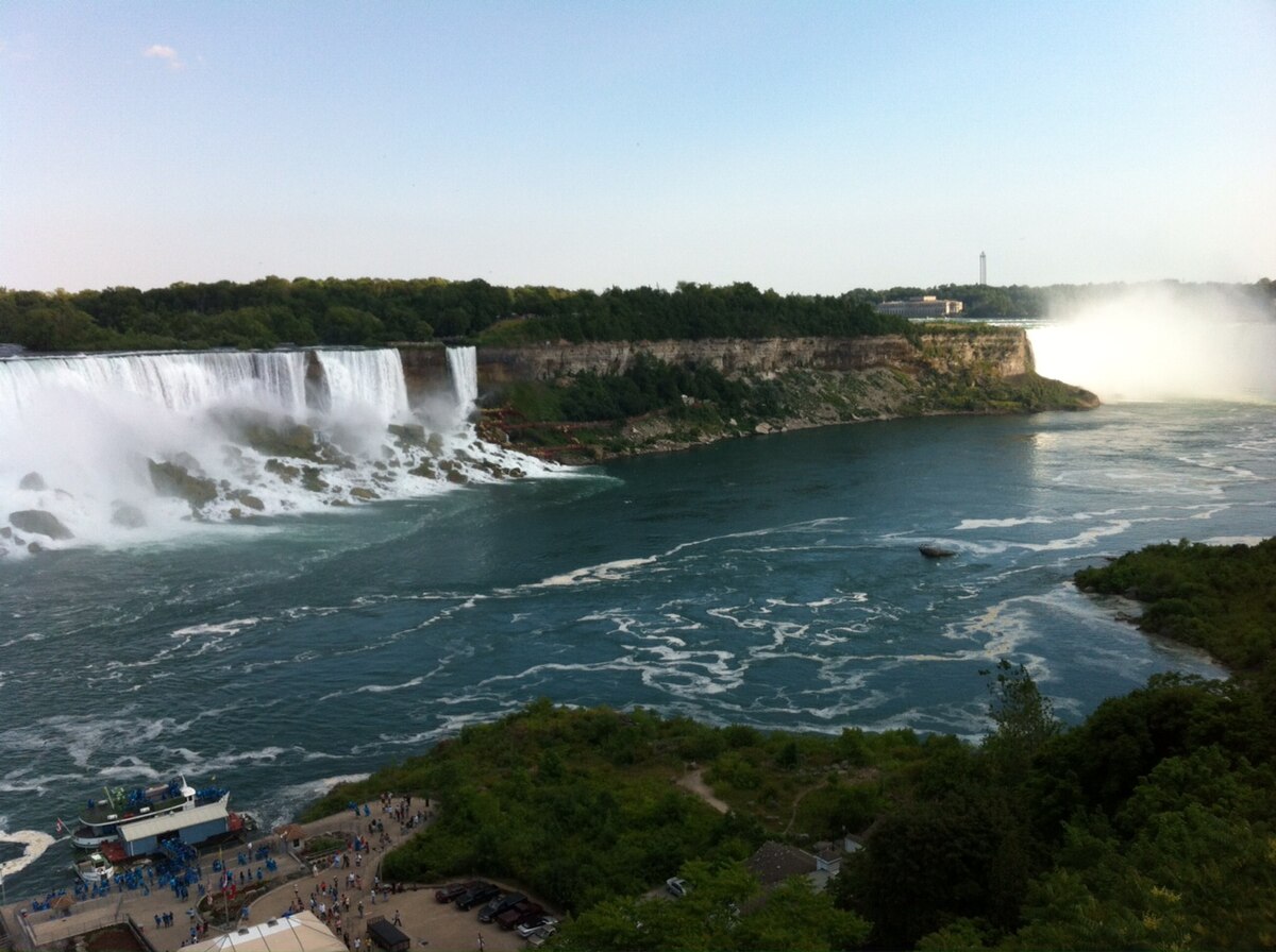 Talia Niagara Falls Escort