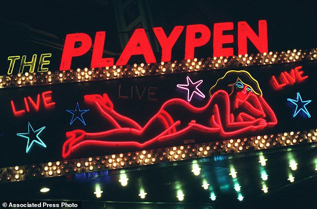 Playpen Gentlemens Club New York City Strip